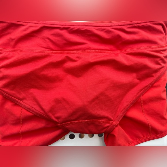 Lululemon Speed Short 4-Way Stretch 2.5” - Size 6 Cape Red - Picture 11 of 11